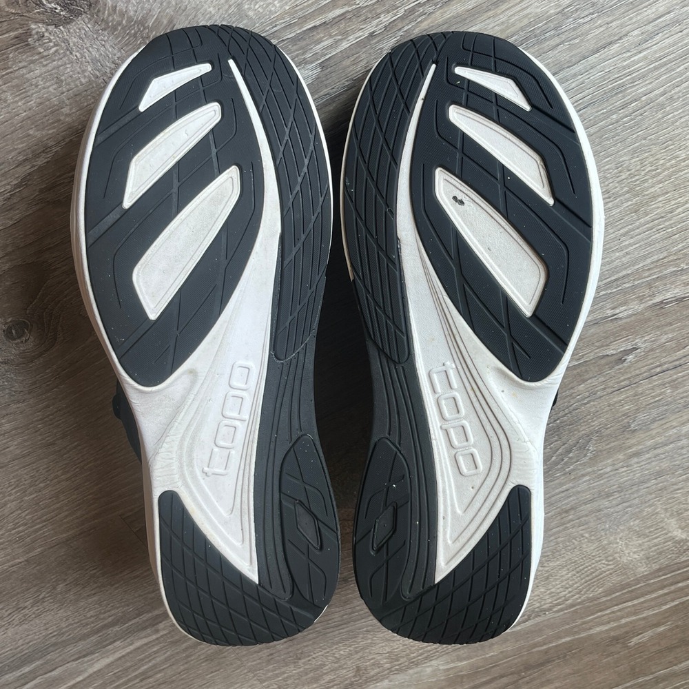 Topo Ultrafly 5 Road Running Shoes Black White Womens 12 UK 11 EU 44.5 - Picture 8 of 9